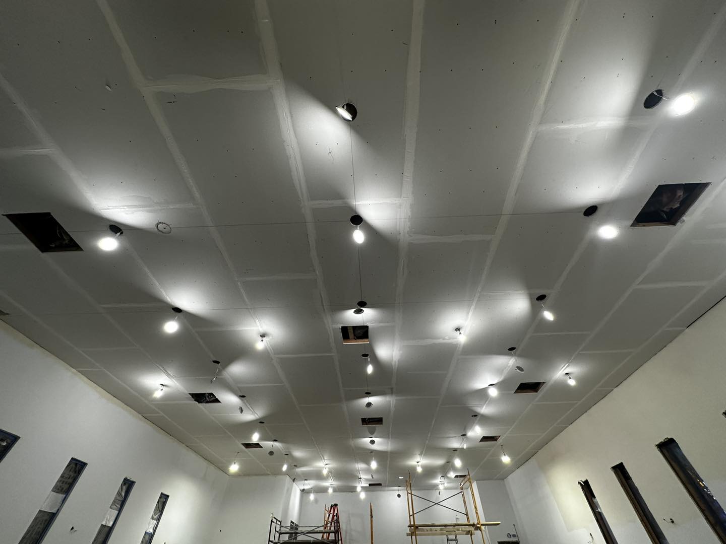ceiling lights construction